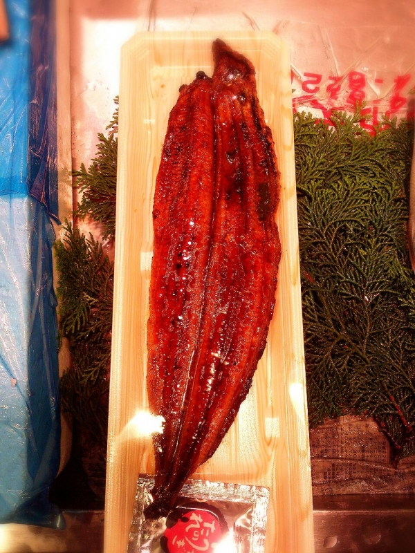 国内産】朝焼きうなぎ 夏バテ防止に★