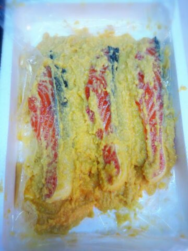 【大人気!!】サーモン お刺身、お寿司にぜひおすすめです☆